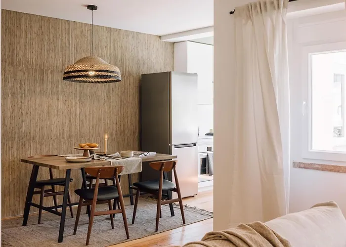 Luama - 2 Bedrooms In Campo De Ourique Apartment Lissabon